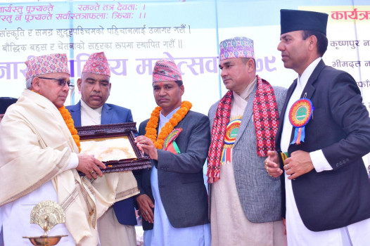 समाजसेवी सावित्री साहुको स्मृतिमा श्रीमान‍्ले स्थापना गरे दुई लाखको अक्ष्यकोष